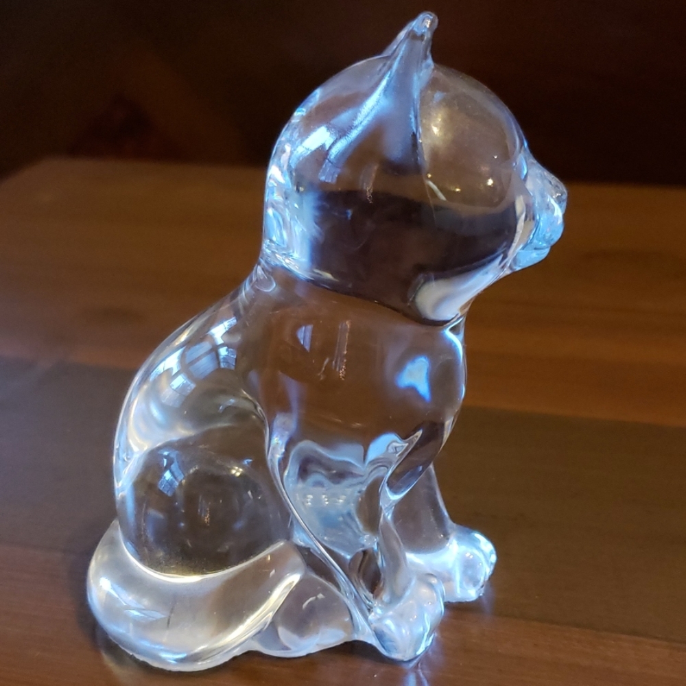 Clear Cat Figure - Picture 4 of 8